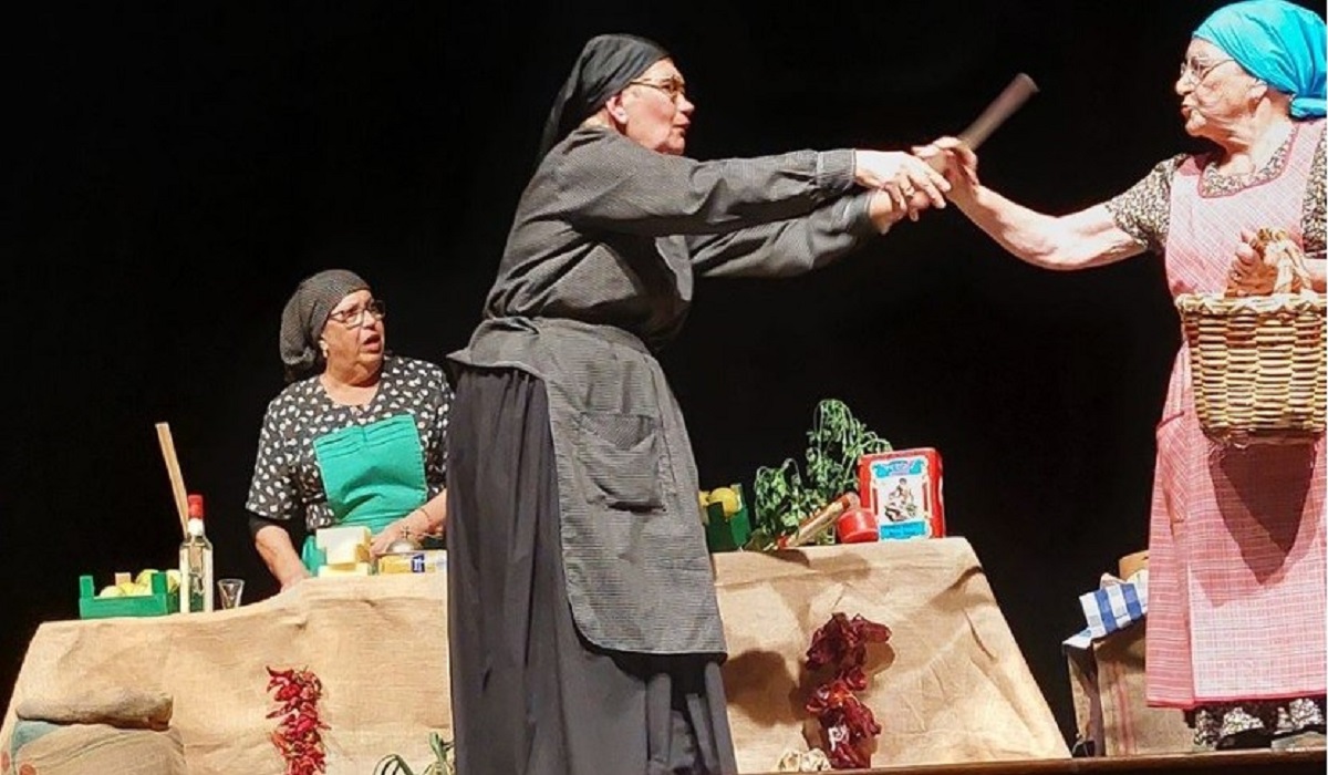 El grupo Roque Azucarero abre la programación de la IX Muestra Popular de Teatro en la Sala Insular