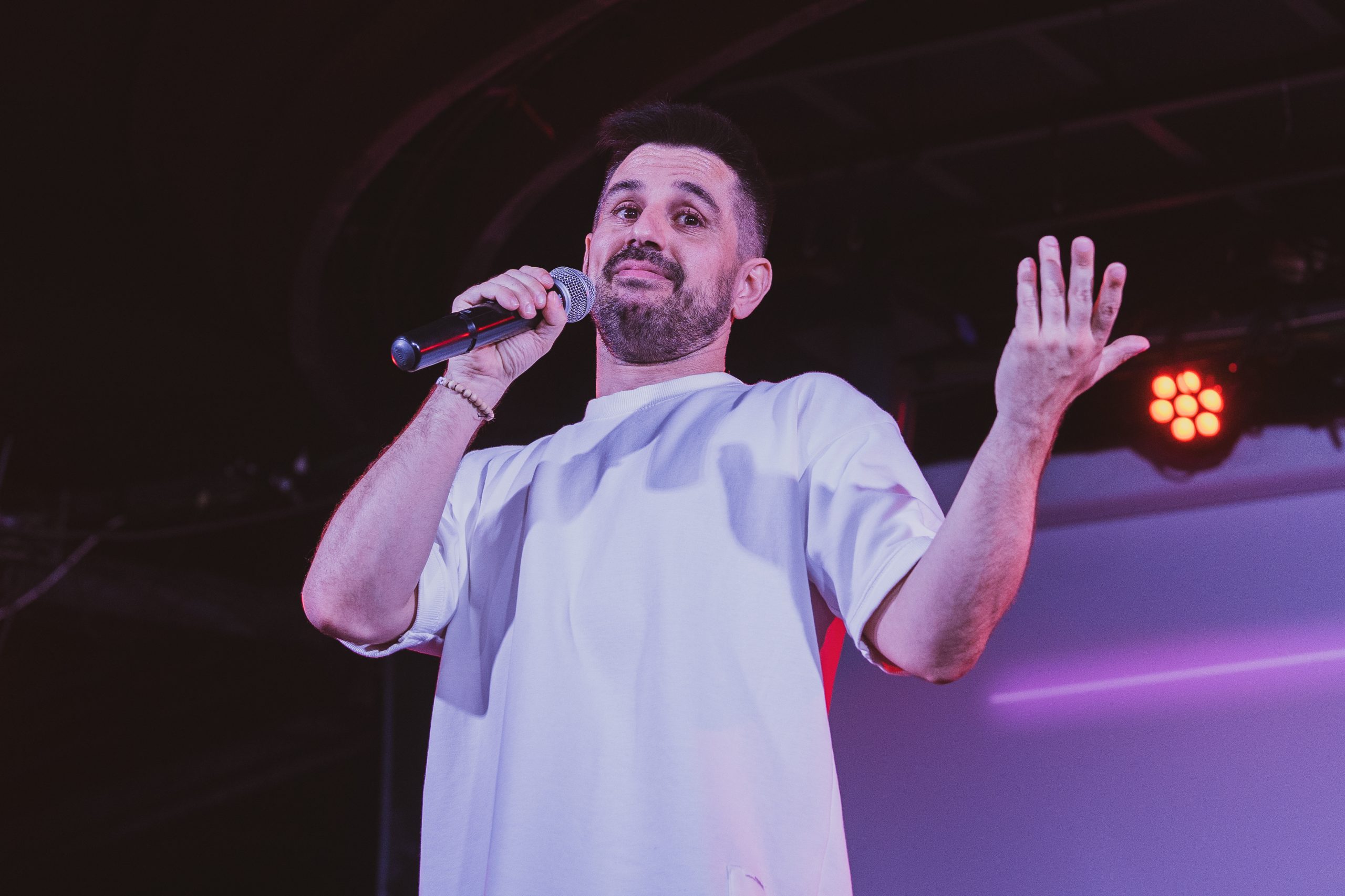 Fran Pati presenta su nuevo espectáculo «Moder-No» hoy en Tejina