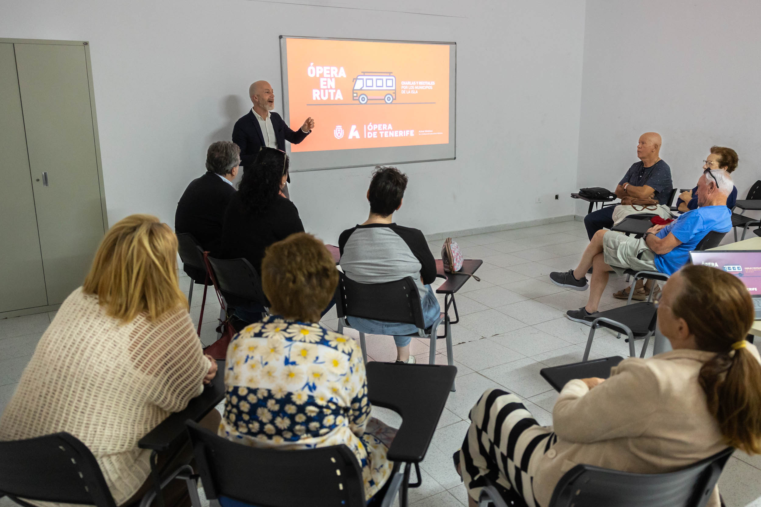 Más de 500 personas participan en las charlas divulgativas de ópera del Auditorio de Tenerife