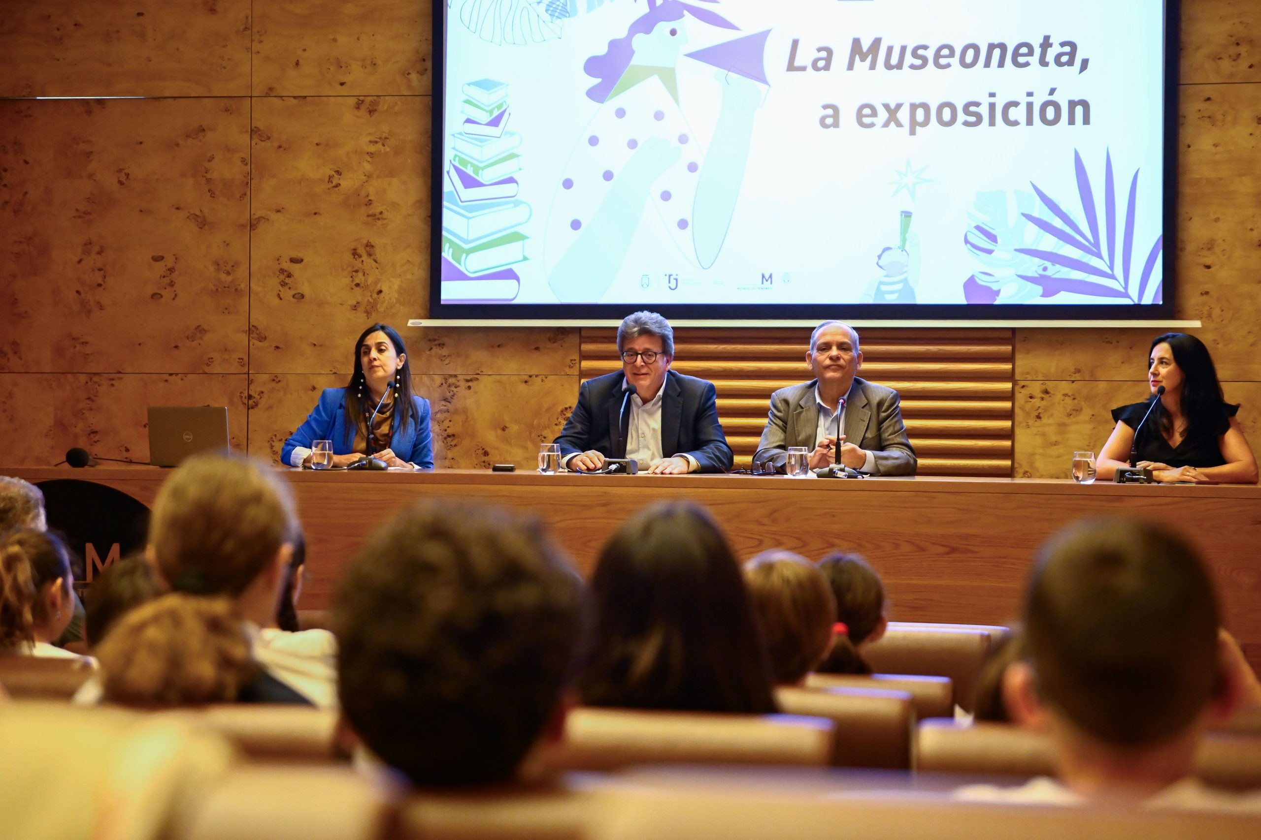 El MUNA acoge la muestra ‘La Museoneta, a exposición’ en la que han participado más de 350 aulas de distintos centros educativos