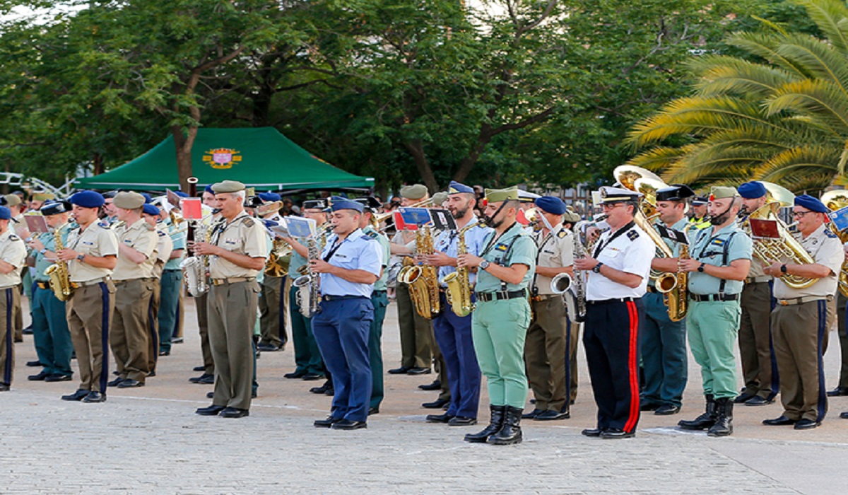 Besay Pérez pondrá el broche de oro al Encuentro de Músicas Militares del DIFAS