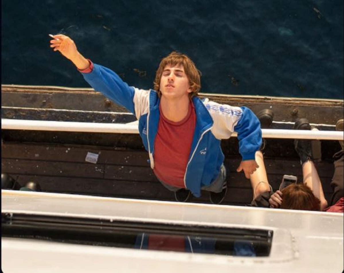 ‘Crossing’, un viaje en busca de la chica trans a la que dio la espalda en el pasado