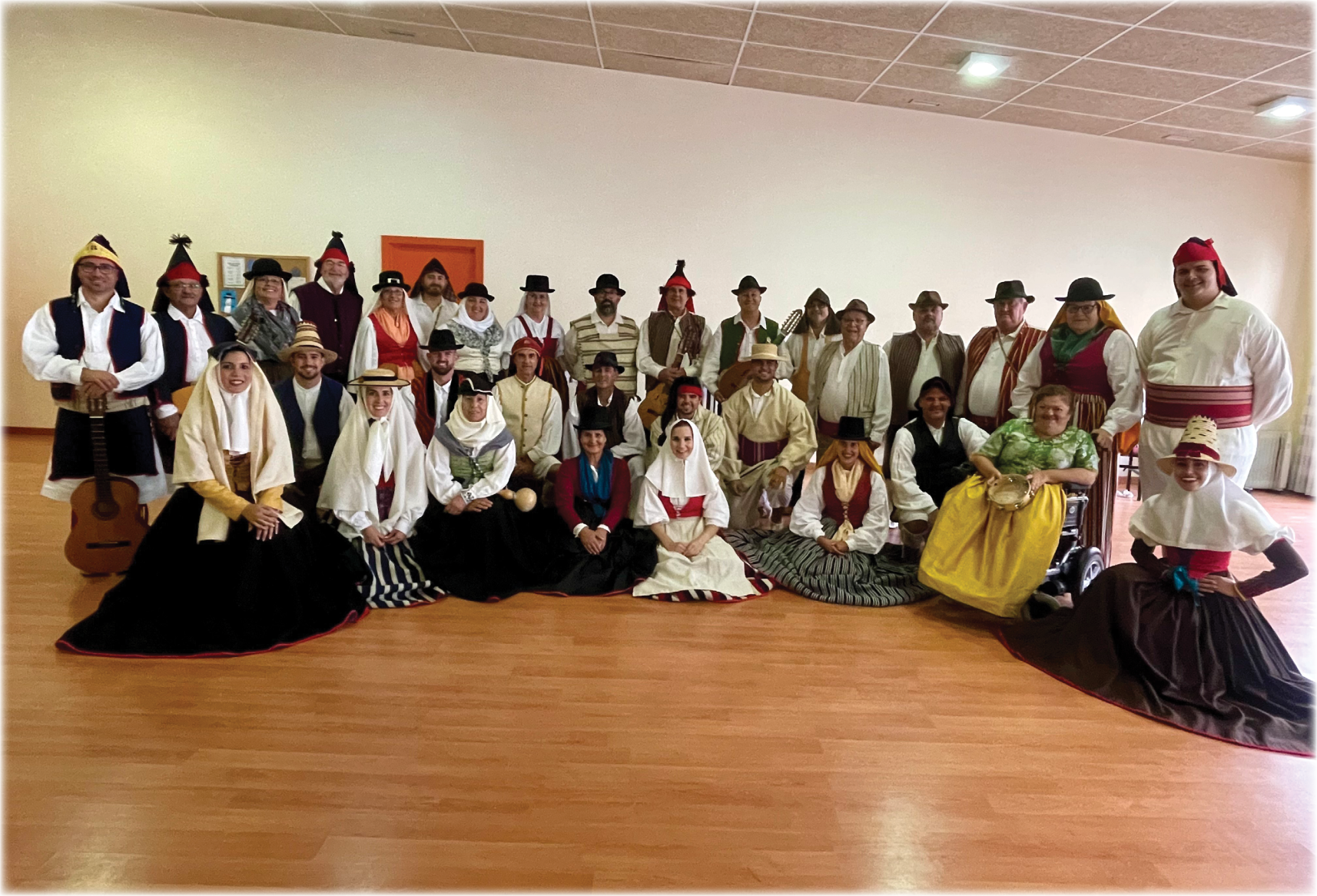 Los grupos folclóricos de Ingenio, Guayadeque y Los Cochineros, capitalizan la atención de su Campus de Etnografía y Folclore