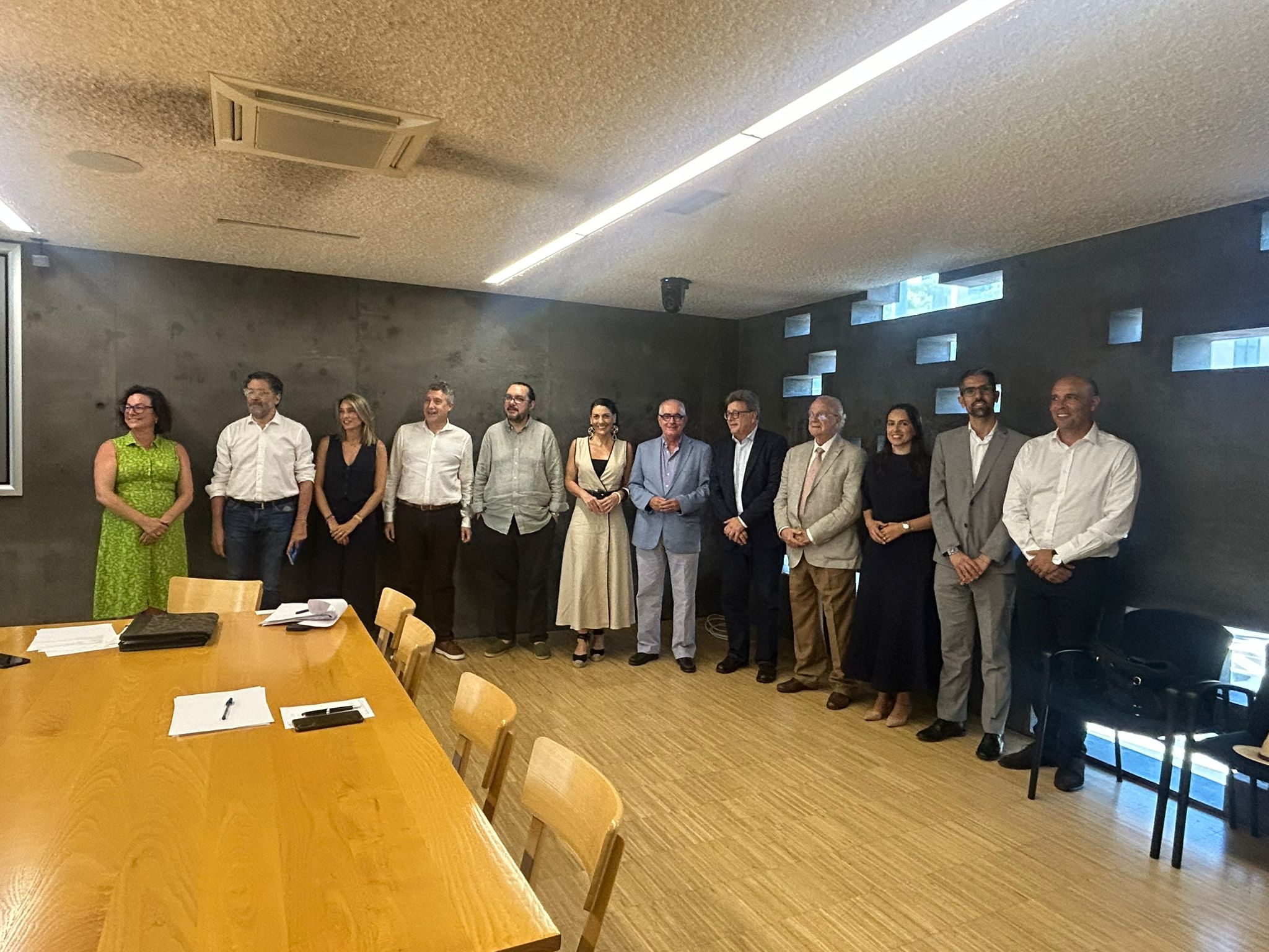 El Cabildo impulsa una alianza estratégica entre el sector de la construcción y la cultura