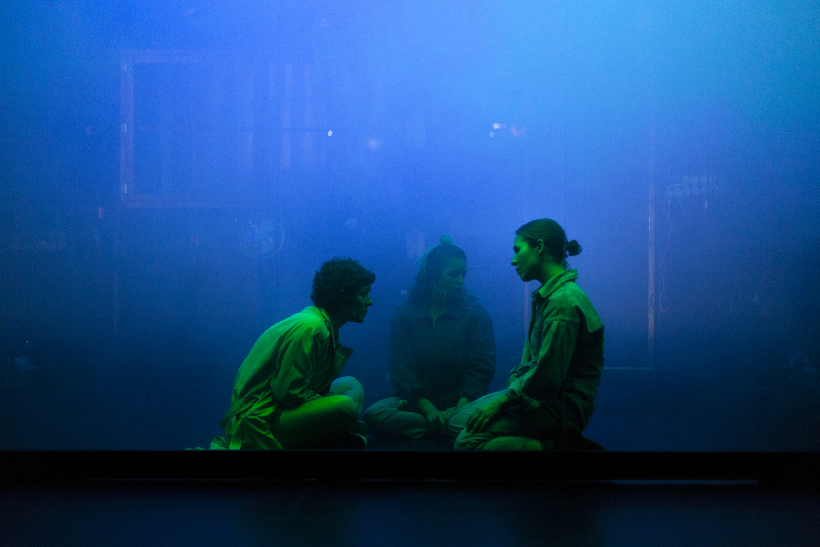 La obra de teatro Las niñas zombi indaga en el pasado de un abuelo a través de sus nietas