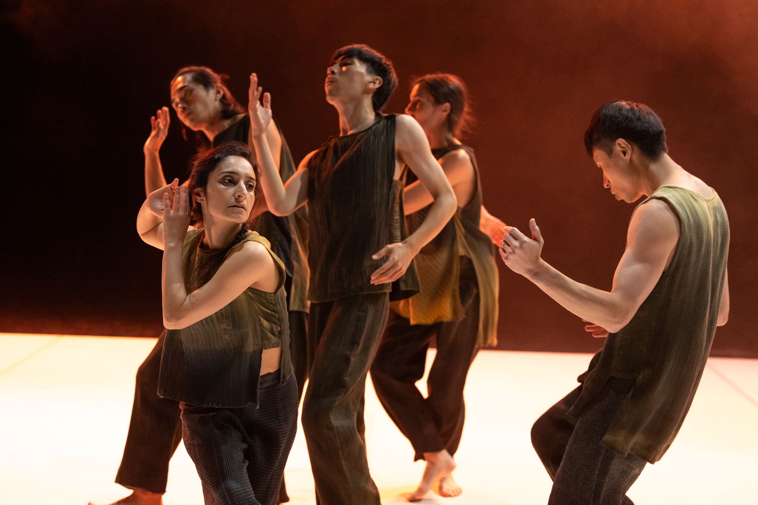 Las danzas de Taiwán y Tenerife se fusionan en el Auditorio para estrenar Peces borrosos