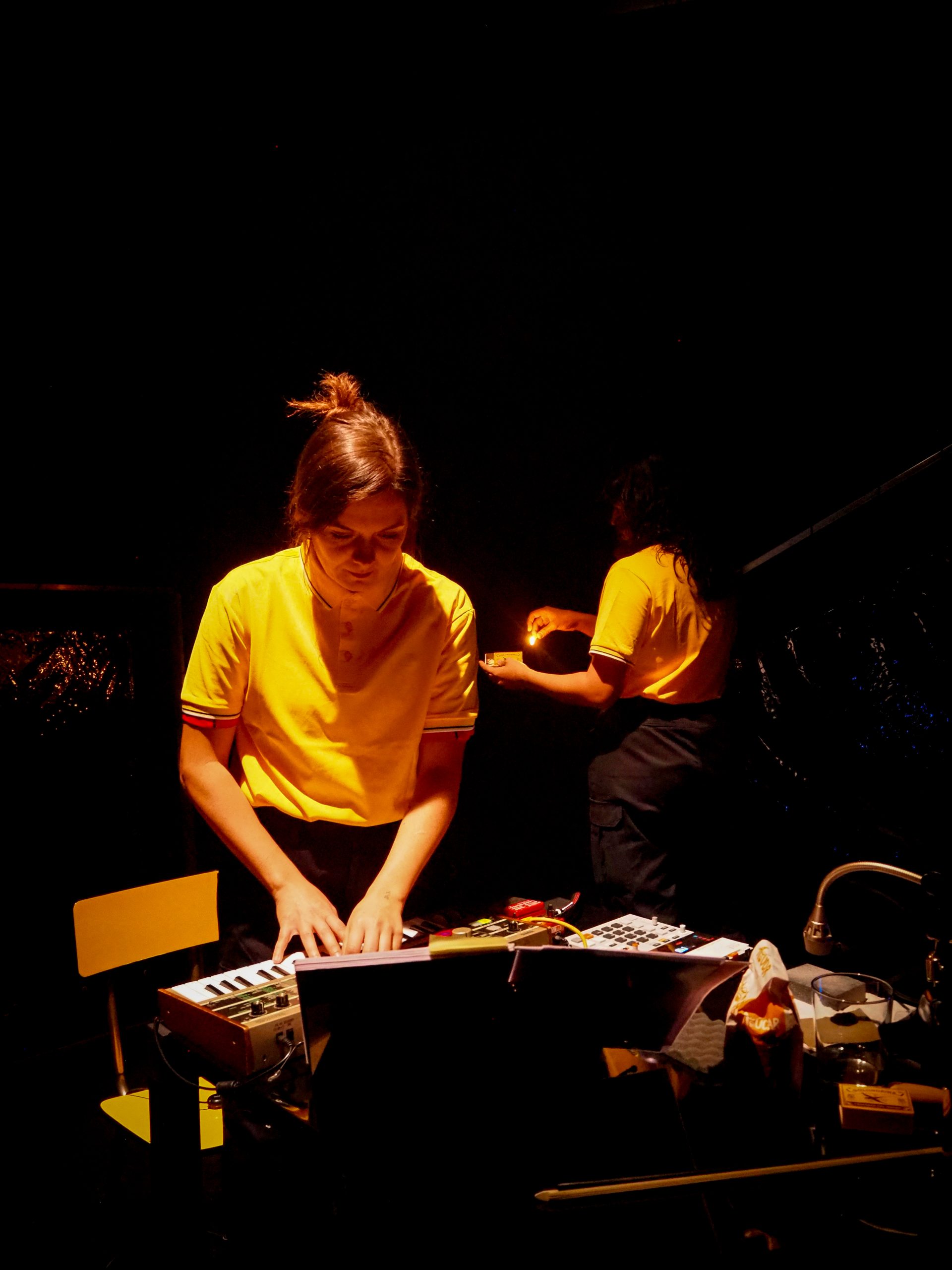 Ruth Rubio nos enseña a fabricar una bomba en la cocina de mamá