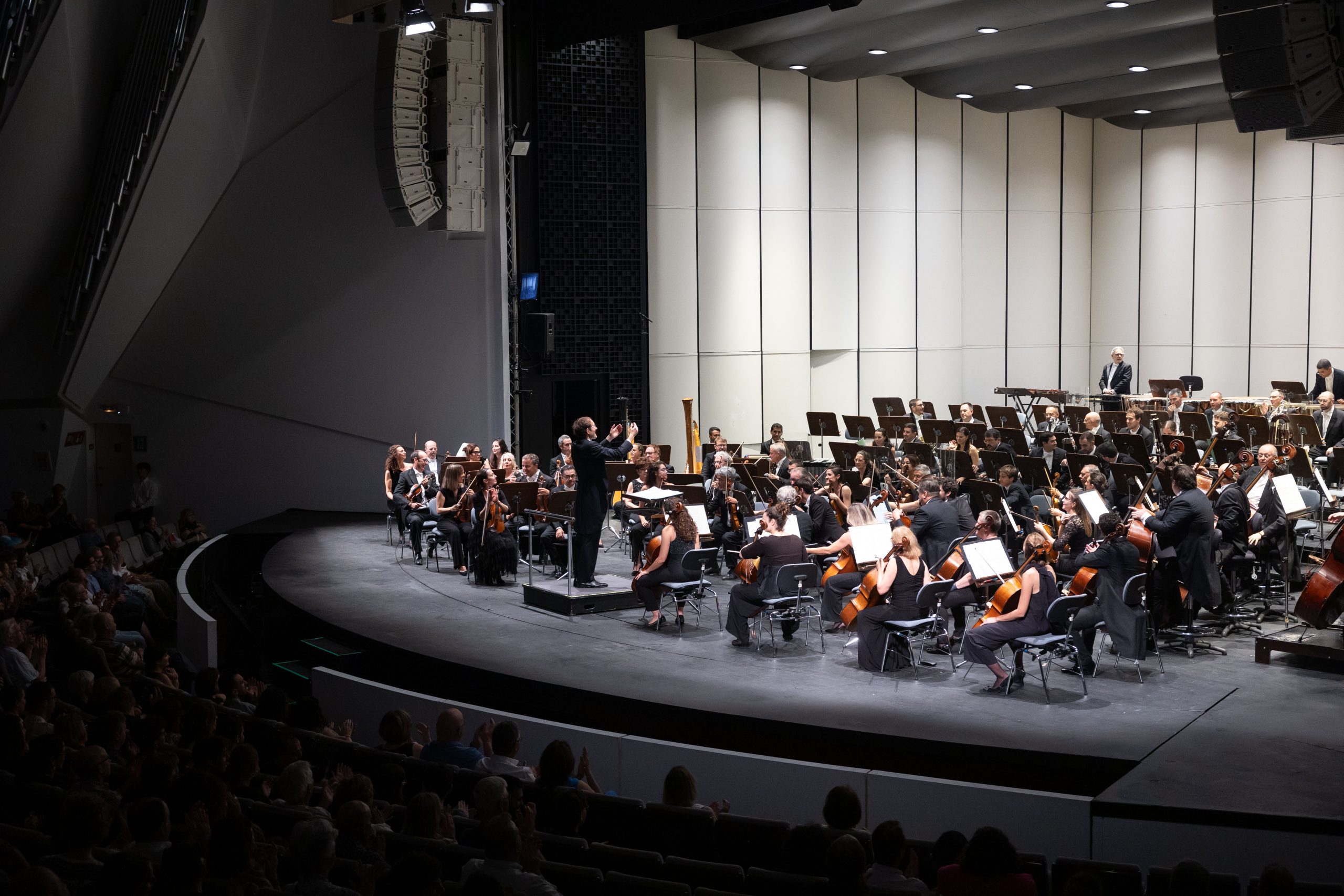 La Sinfónica explora las emociones románticas con obras de Strauss, Mahler y Schumann