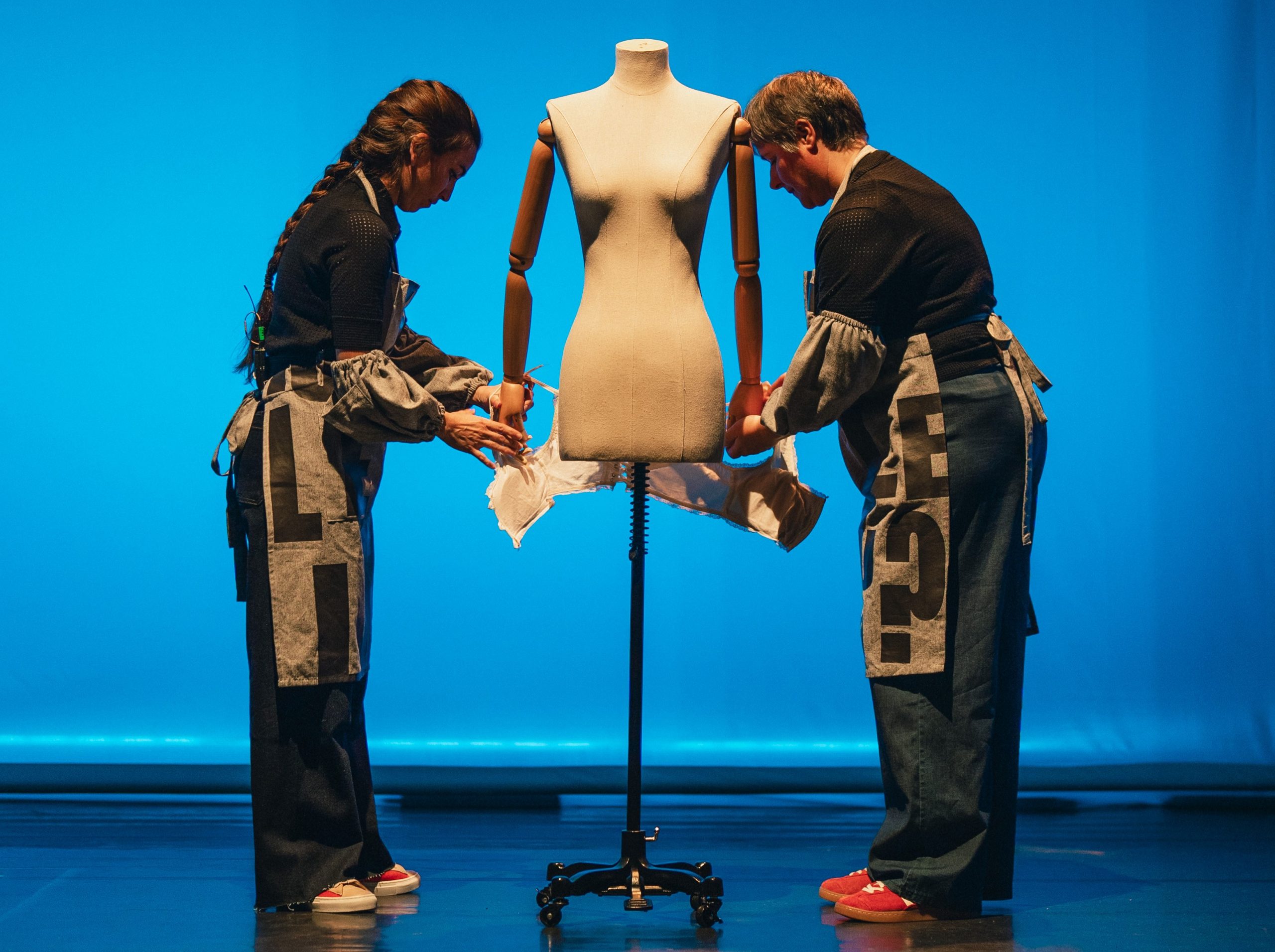 La Salita acoge una obra sobre la primera persona sordociega que logró título universitario