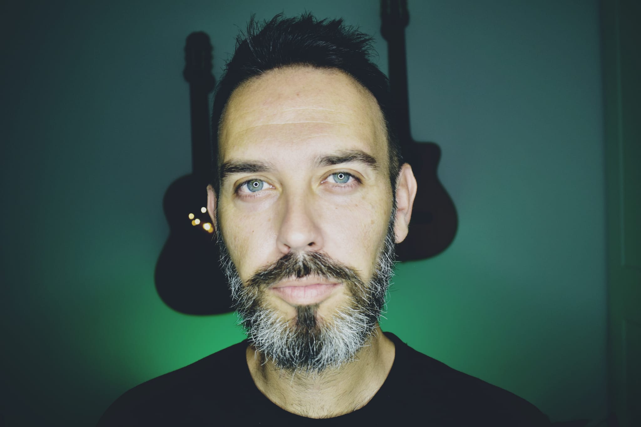 Ari Jiménez y Santiago Gil combinan música y poesía en la Casa-Museo Pérez Galdós con el concierto ‘Del sueño a la poesía’