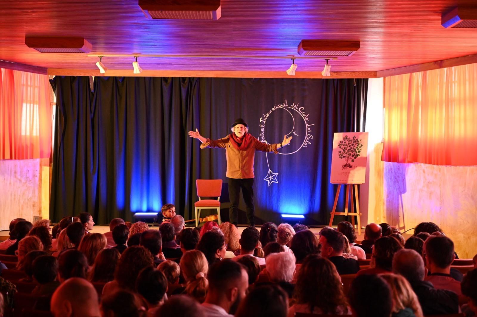 El Festival Internacional del Cuento de Los Silos abre al arte de contar historias todos los espacios imaginables en el municipio