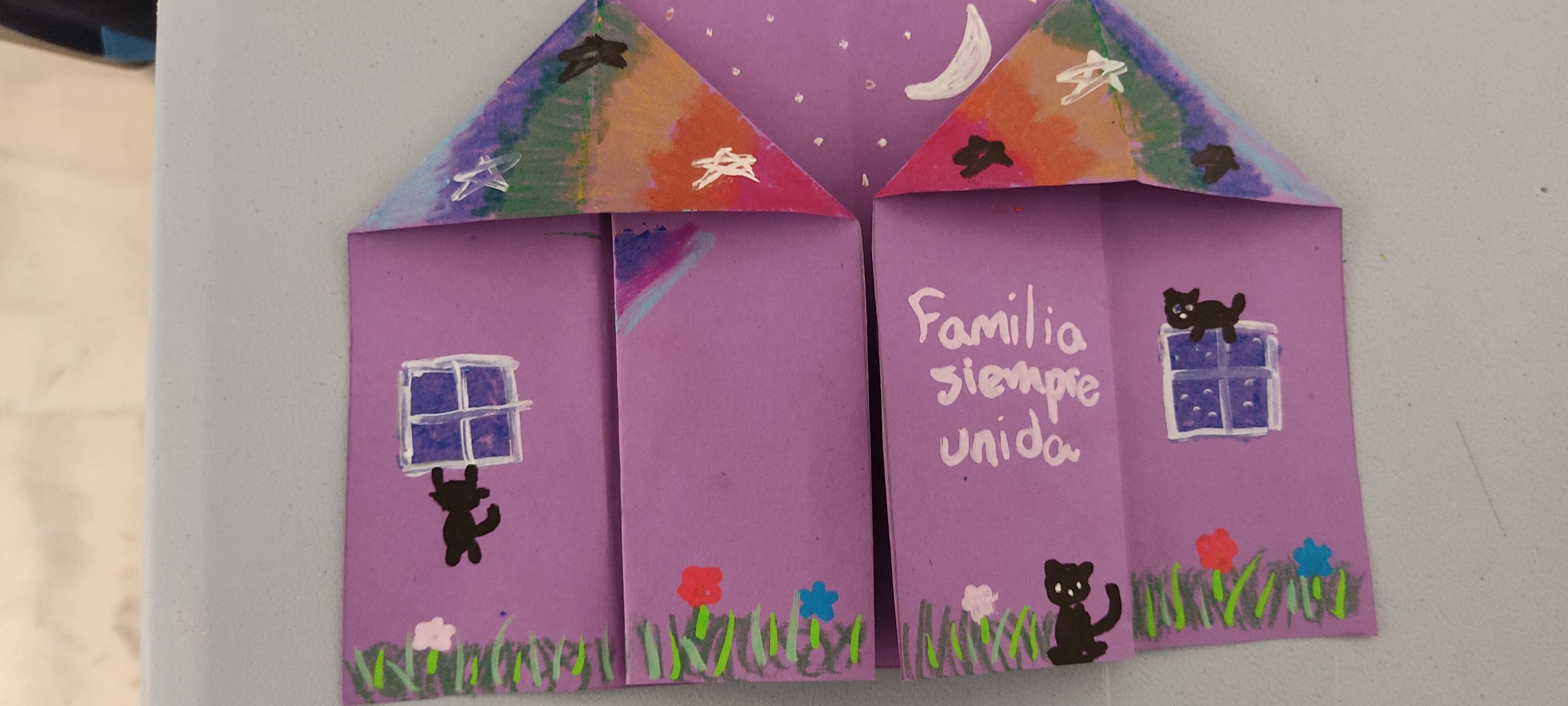 El CAAM mantiene activos talleres para todos los públicos que proponen un acercamiento al arte a partir de la obra de la artista Esther Aldaz