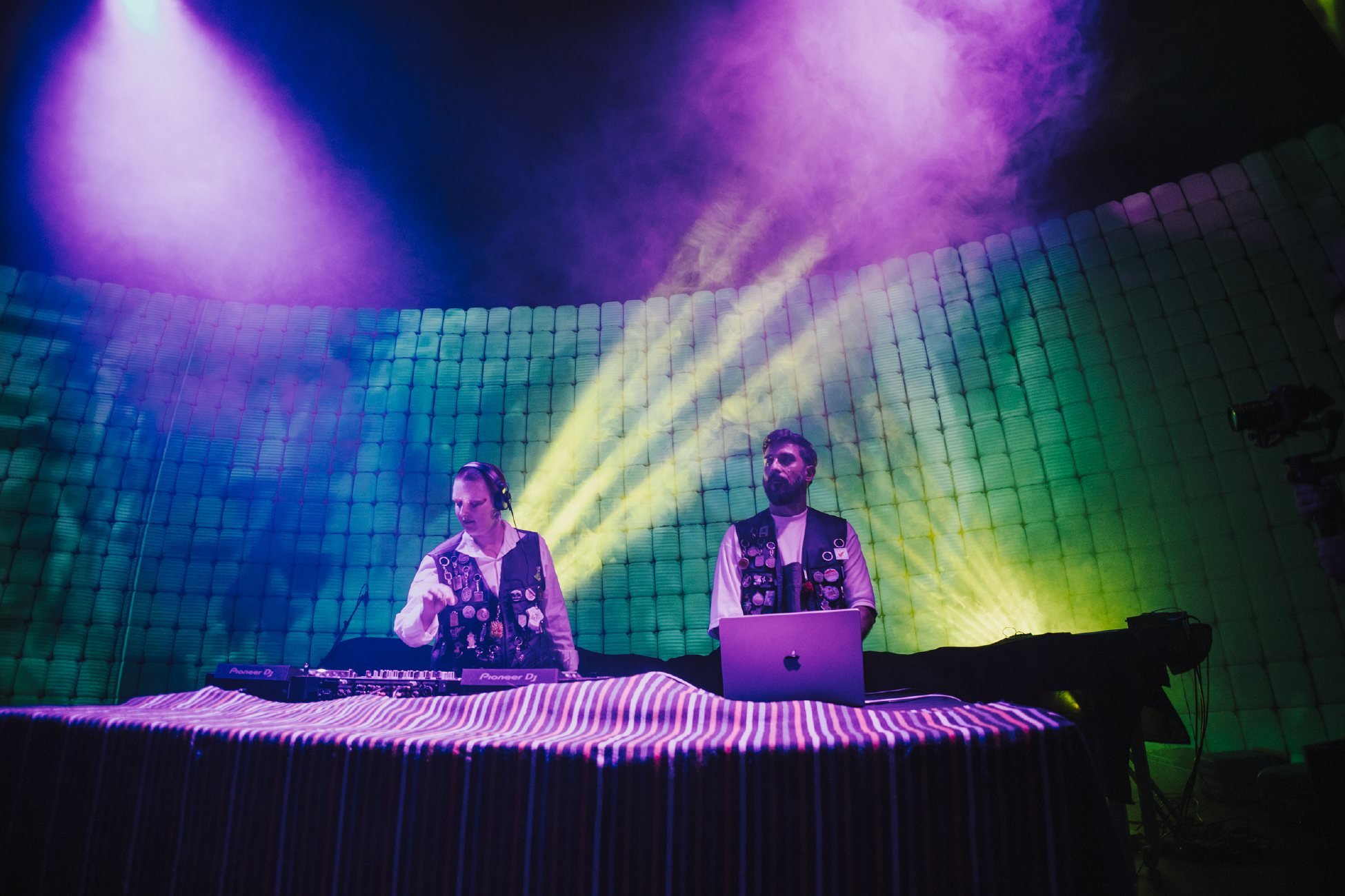 El proyecto audiovisual en vivo Ácido folclórico se hace este miércoles con La Salita