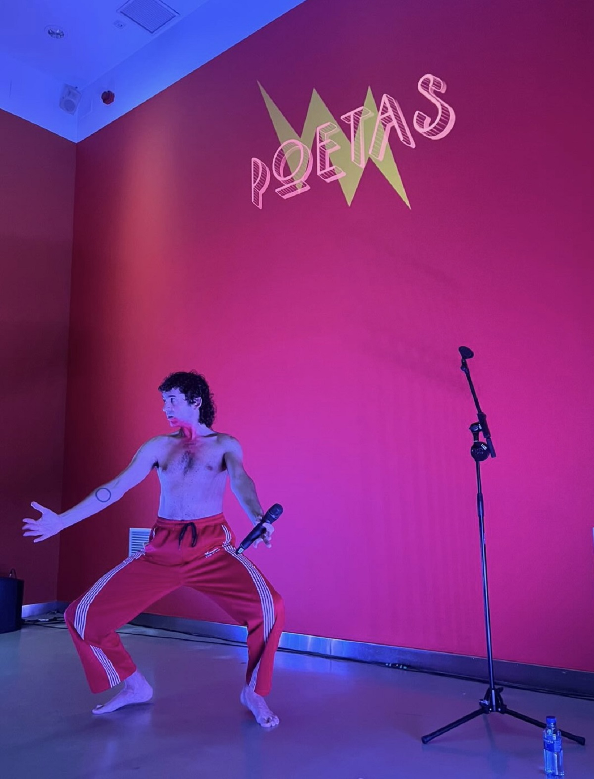 Alberto Cortés presenta en el Teatro Leal ‘Violento Afrodito’ Danza en Breve