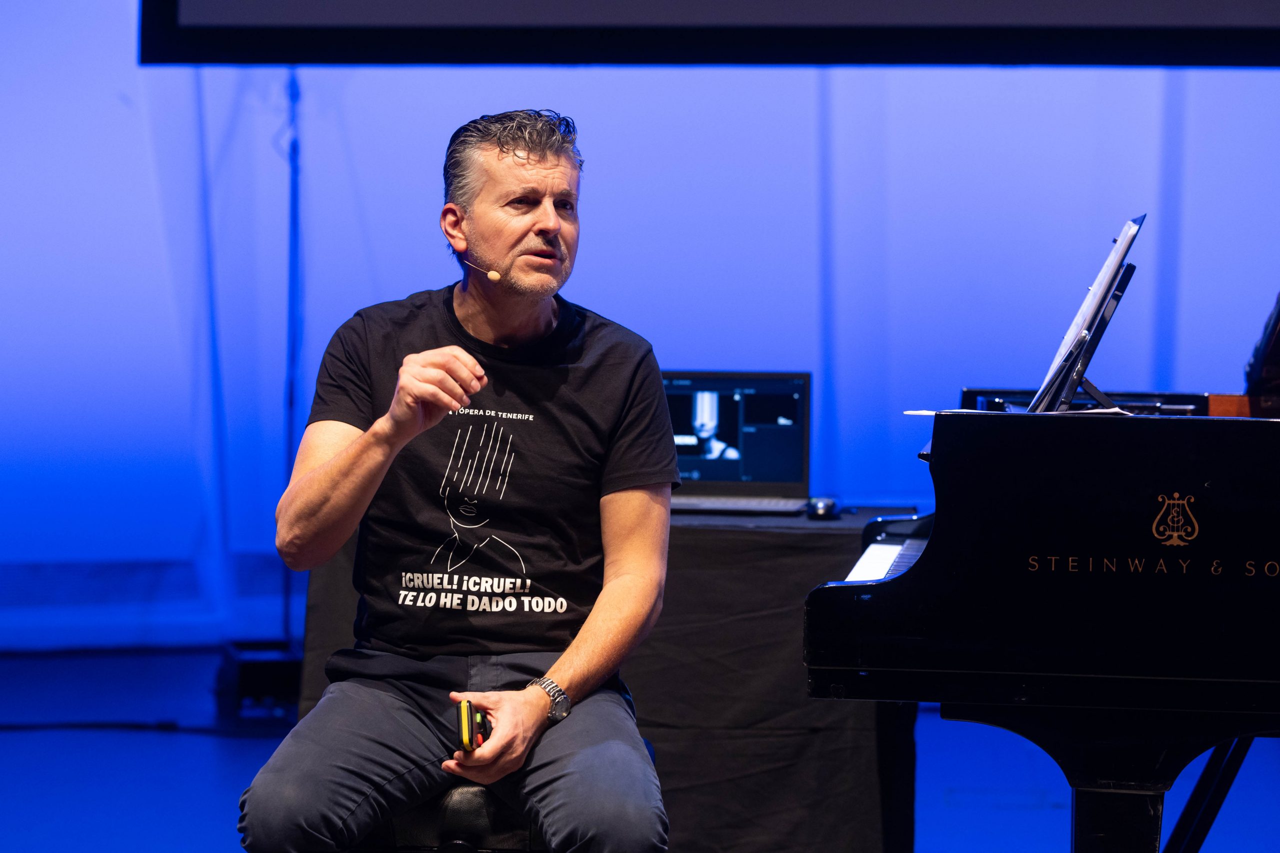 Ramón Gener revela en una charla informal los detalles de la ópera barroca Orfeo ed Euridice