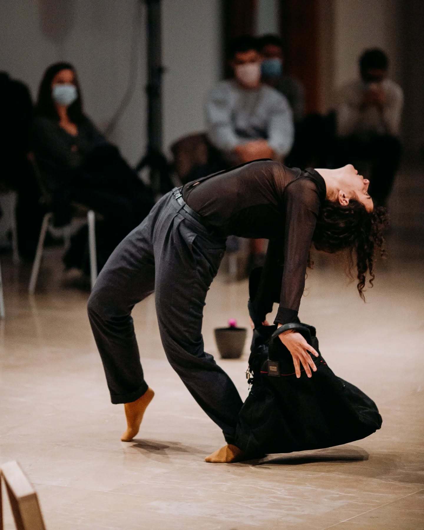 La coreógrafa Julia Irango explora género e identidad en ‘Mamarratxa Attack’