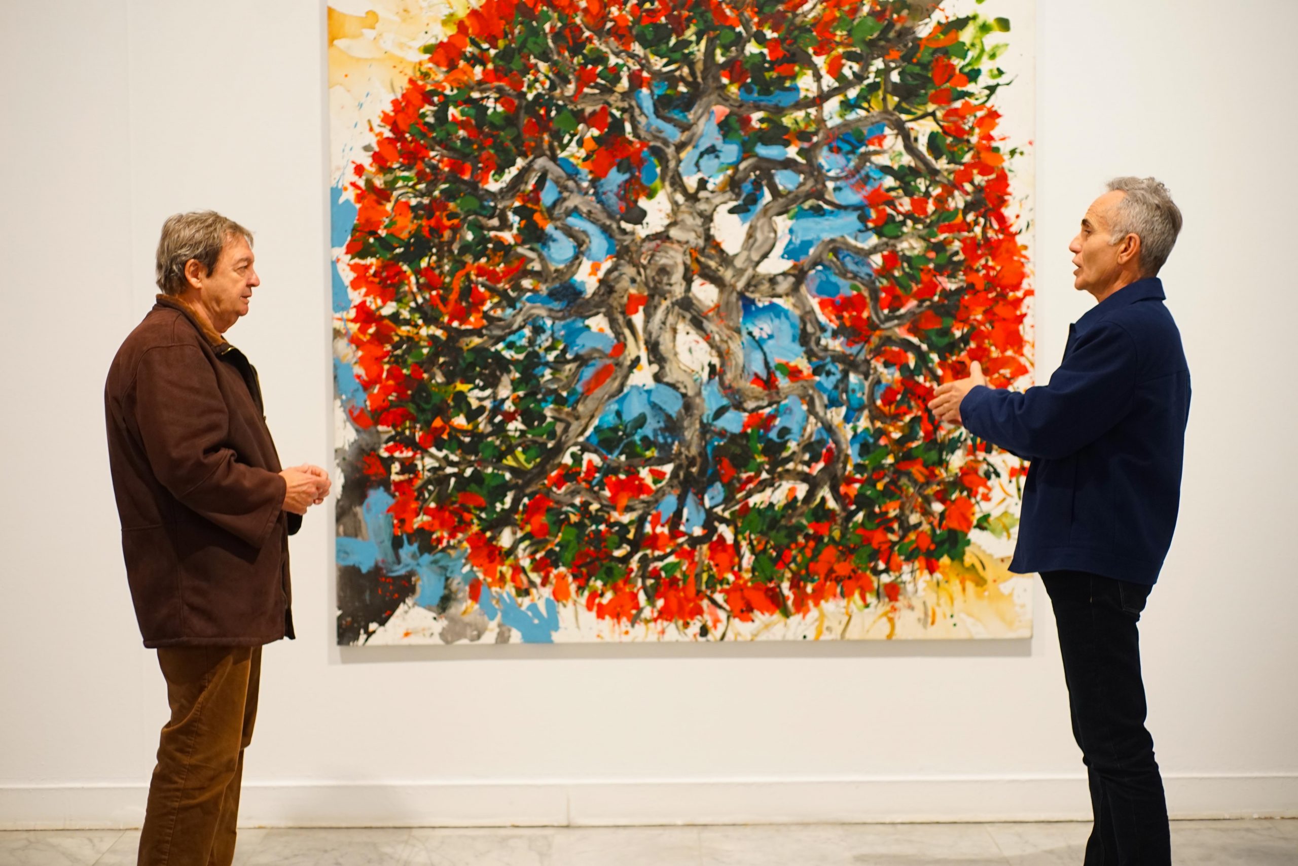 La Regenta exhibe la fuerza expresiva de Juan Pedro Ayala en una exposición homenaje