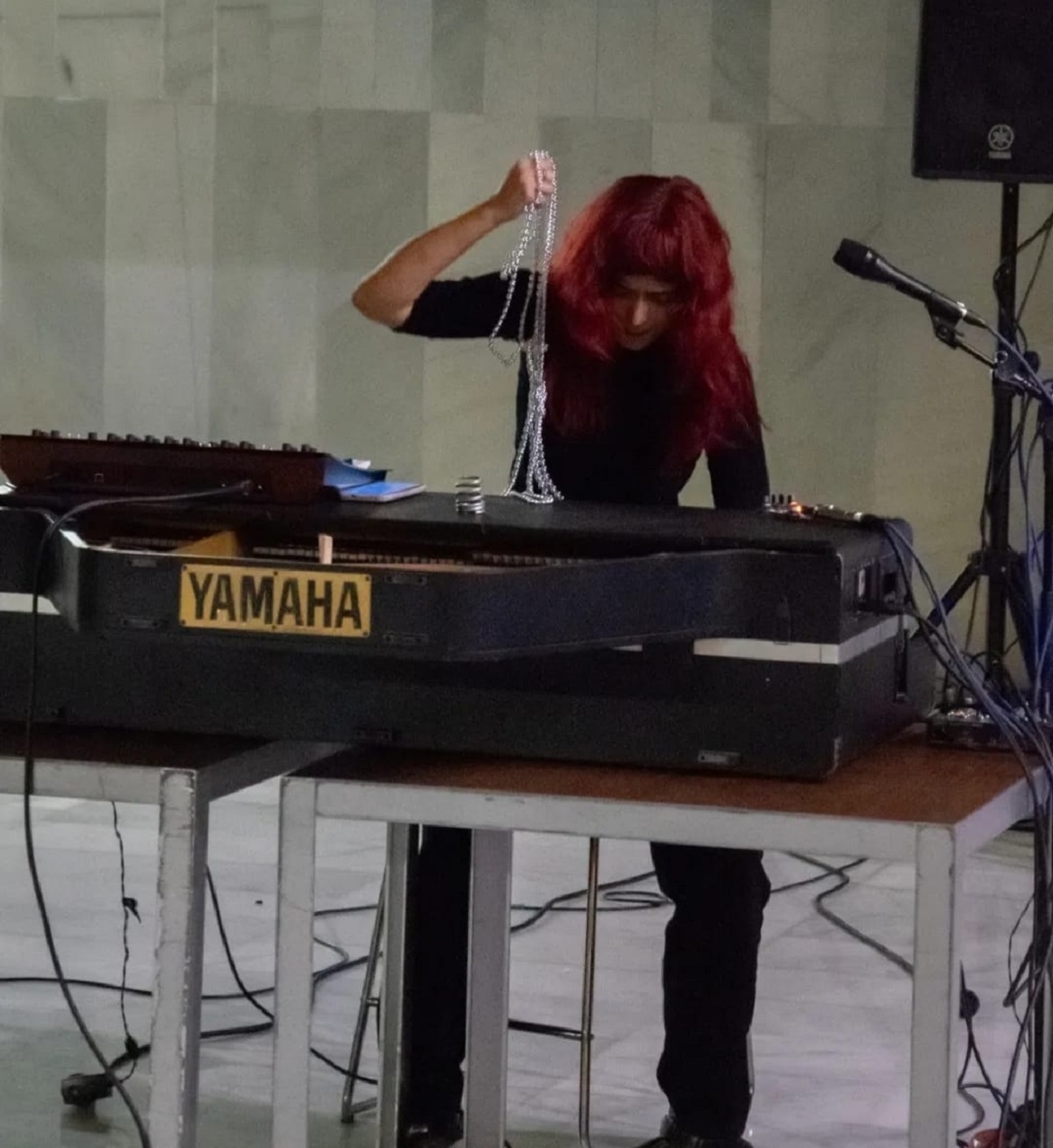 La musicóloga Gara Hernández imparte en el museo TEA el taller ‘Cuerpos escuchantes’