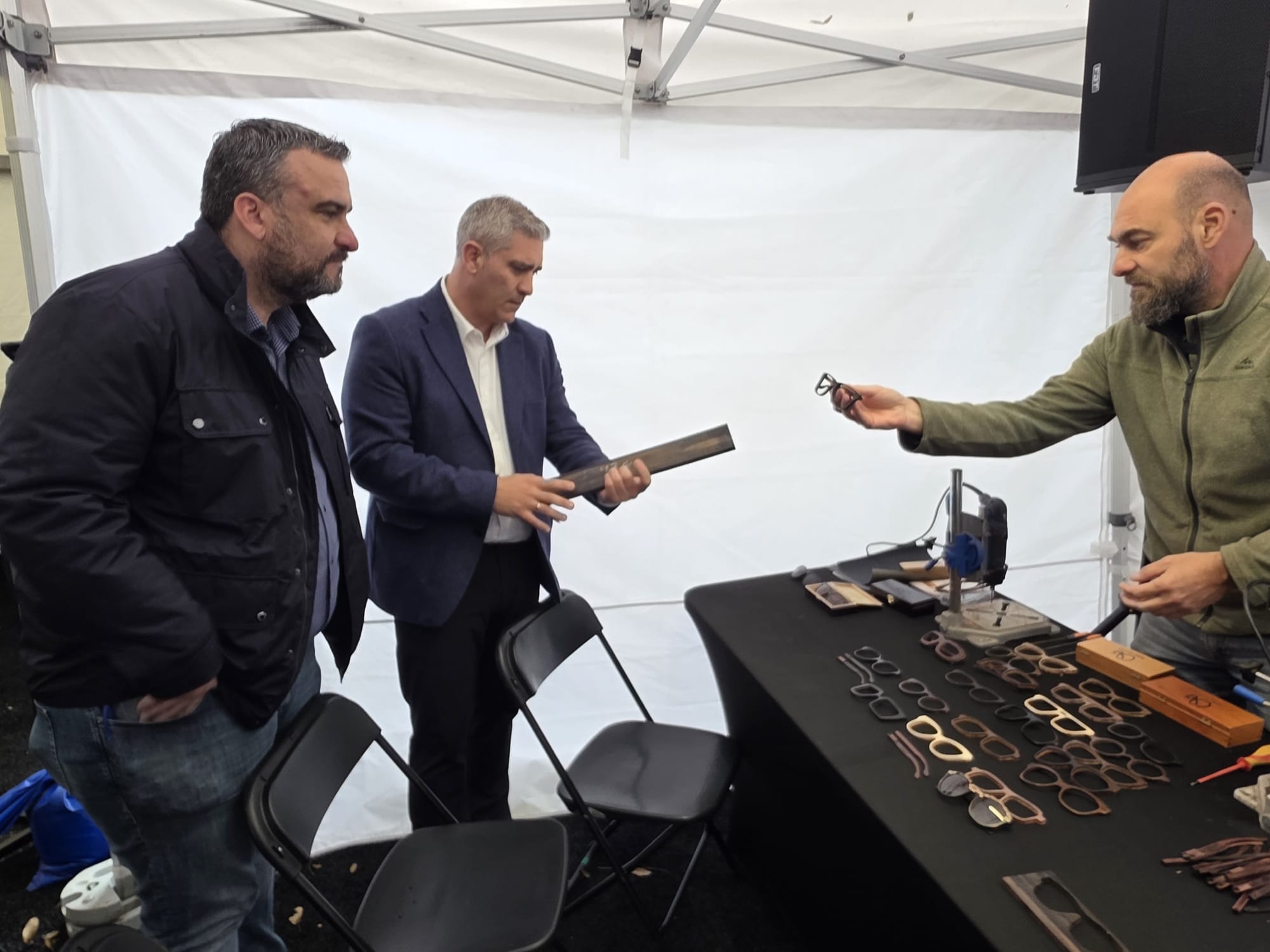 La Laguna inaugura los Días Europeos de la Artesanía con talleres y demostraciones en la Plaza Hermano Ramón