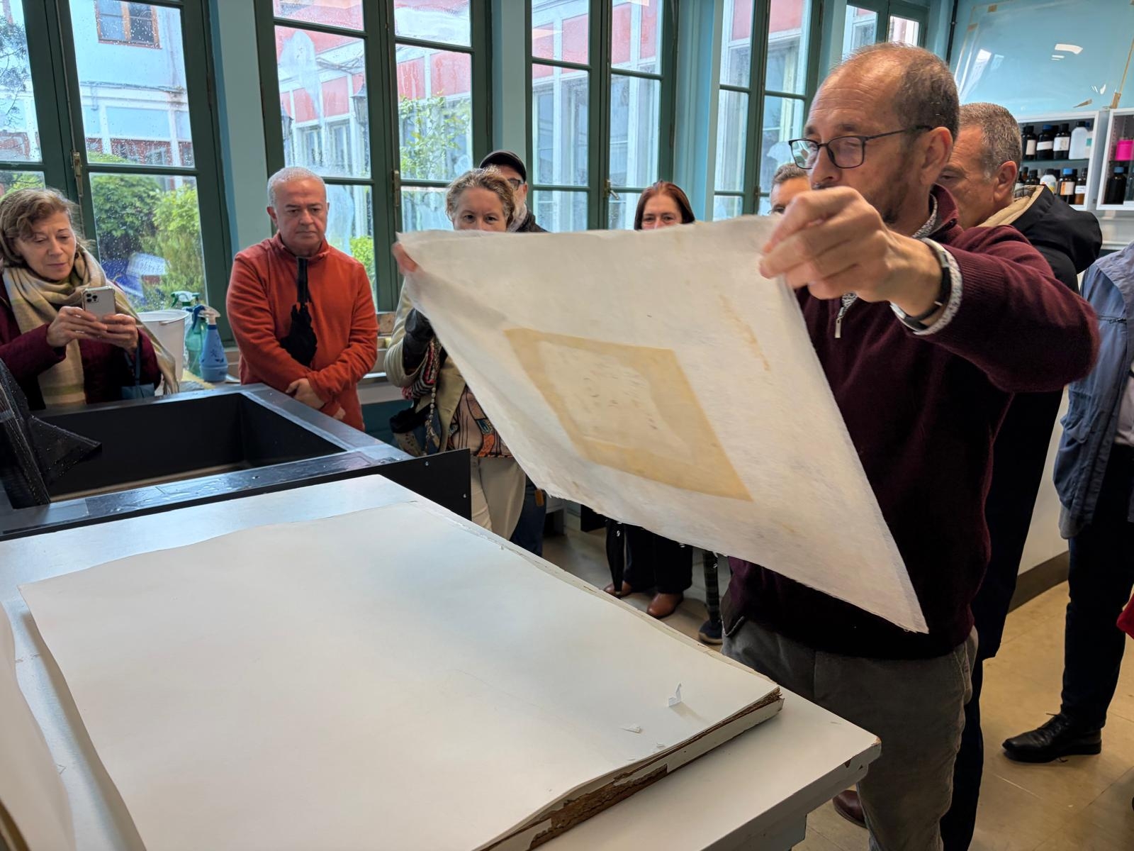 La Laguna inaugura ‘Documenta’ con un recorrido inmersivo por los tesoros del Archivo Histórico Municipal