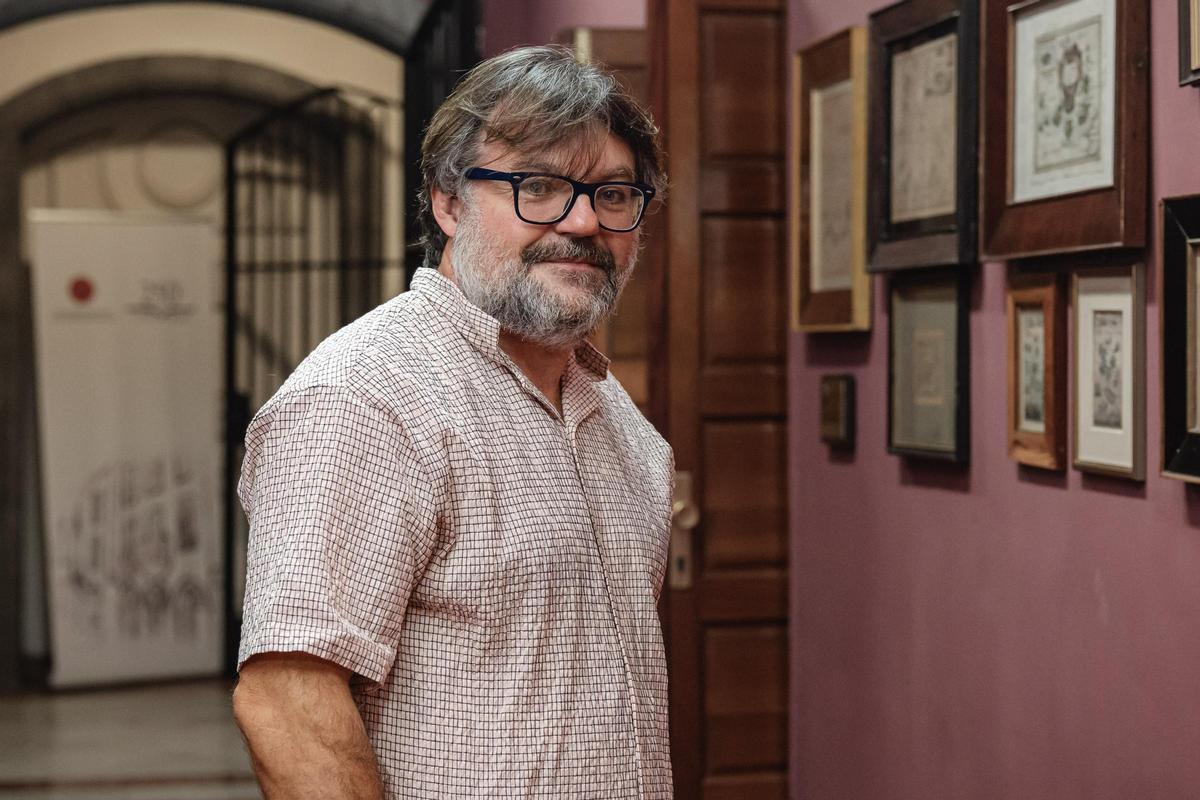 Marco Moreno ofrece una lectura experta sobre la historia visual de Canarias en la Casa de Colón