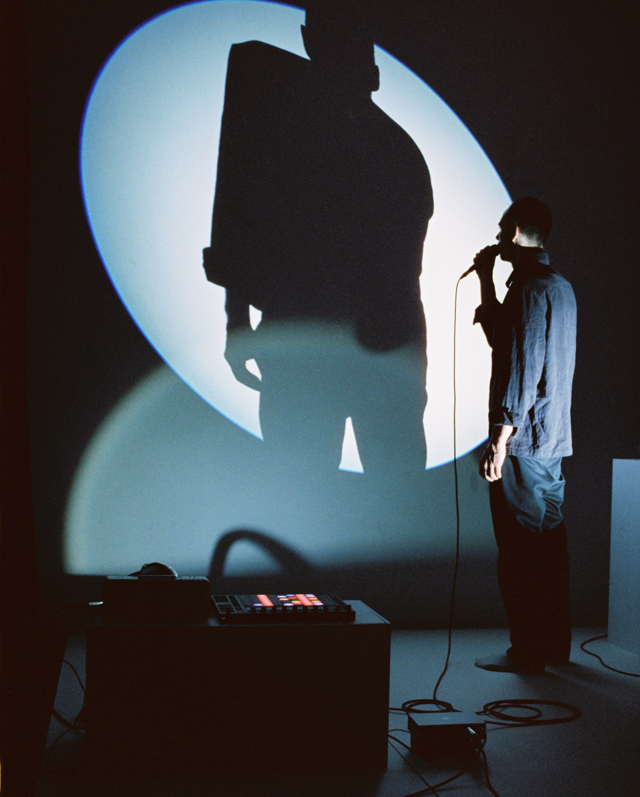 La obra de teatro Equilibrium reflexiona sobre la muerte en el escenario de La Salita