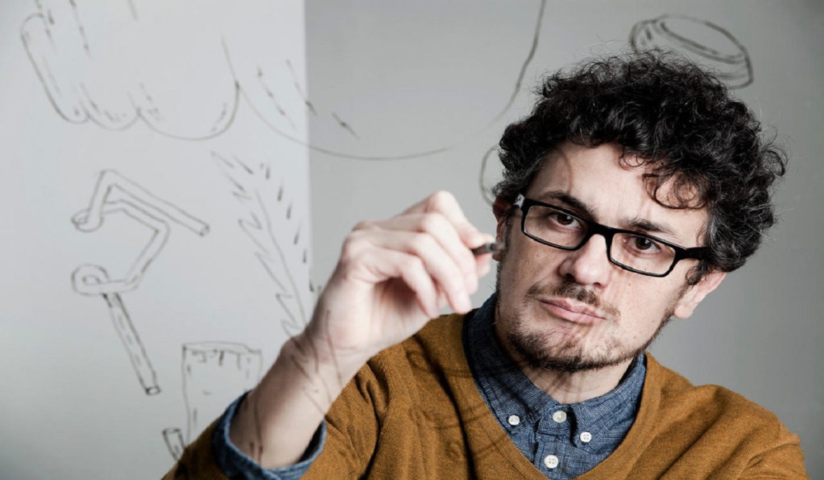 Miguel Robledo, historietista: “Tengo el defecto de que me aburro, por eso desde hace años procuro cambiar de registro y publicar con diferentes estilos”