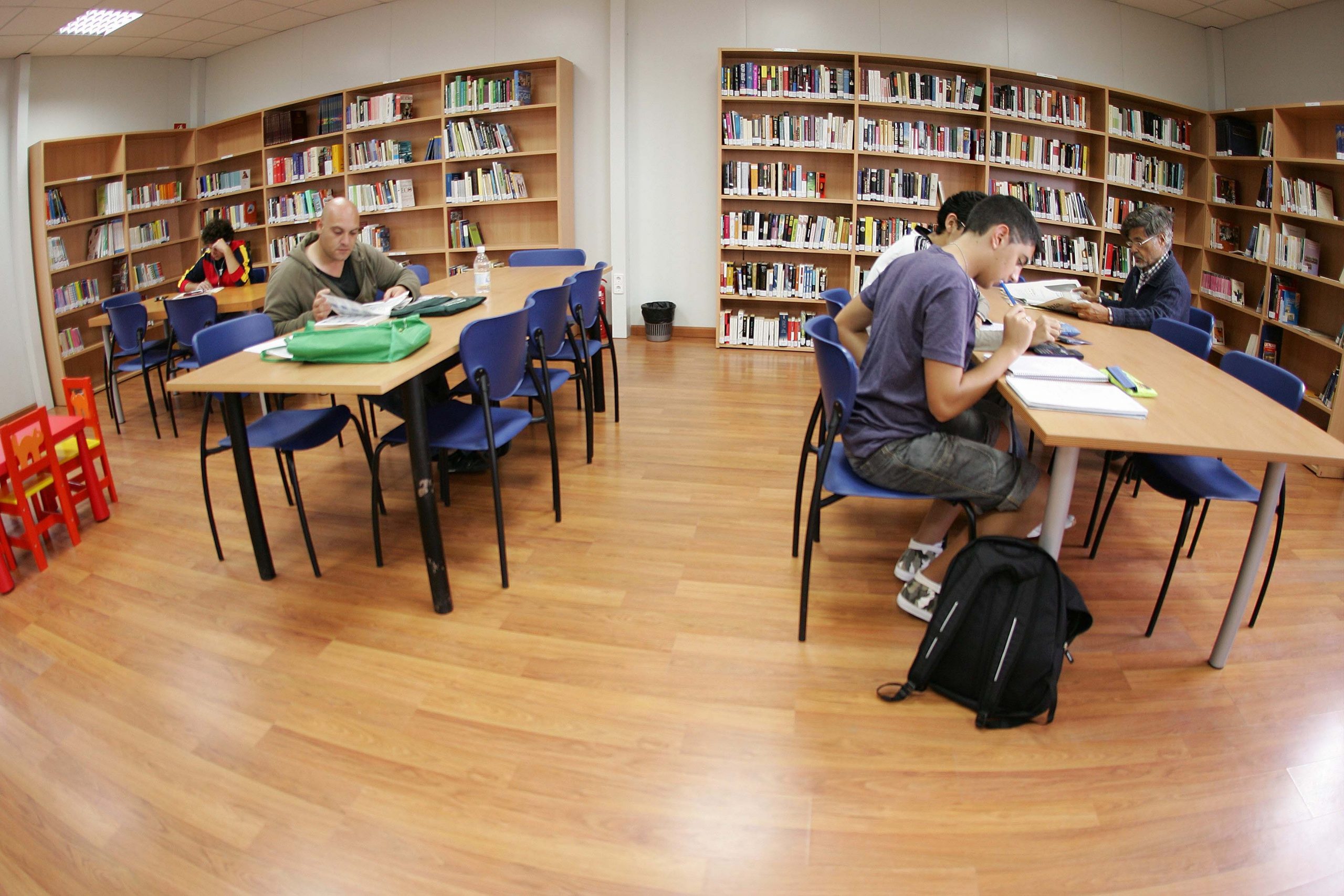 El Cabildo destina 250.000 euros a promover la adquisición de fondos bibliográficos y documentales para las bibliotecas municipales