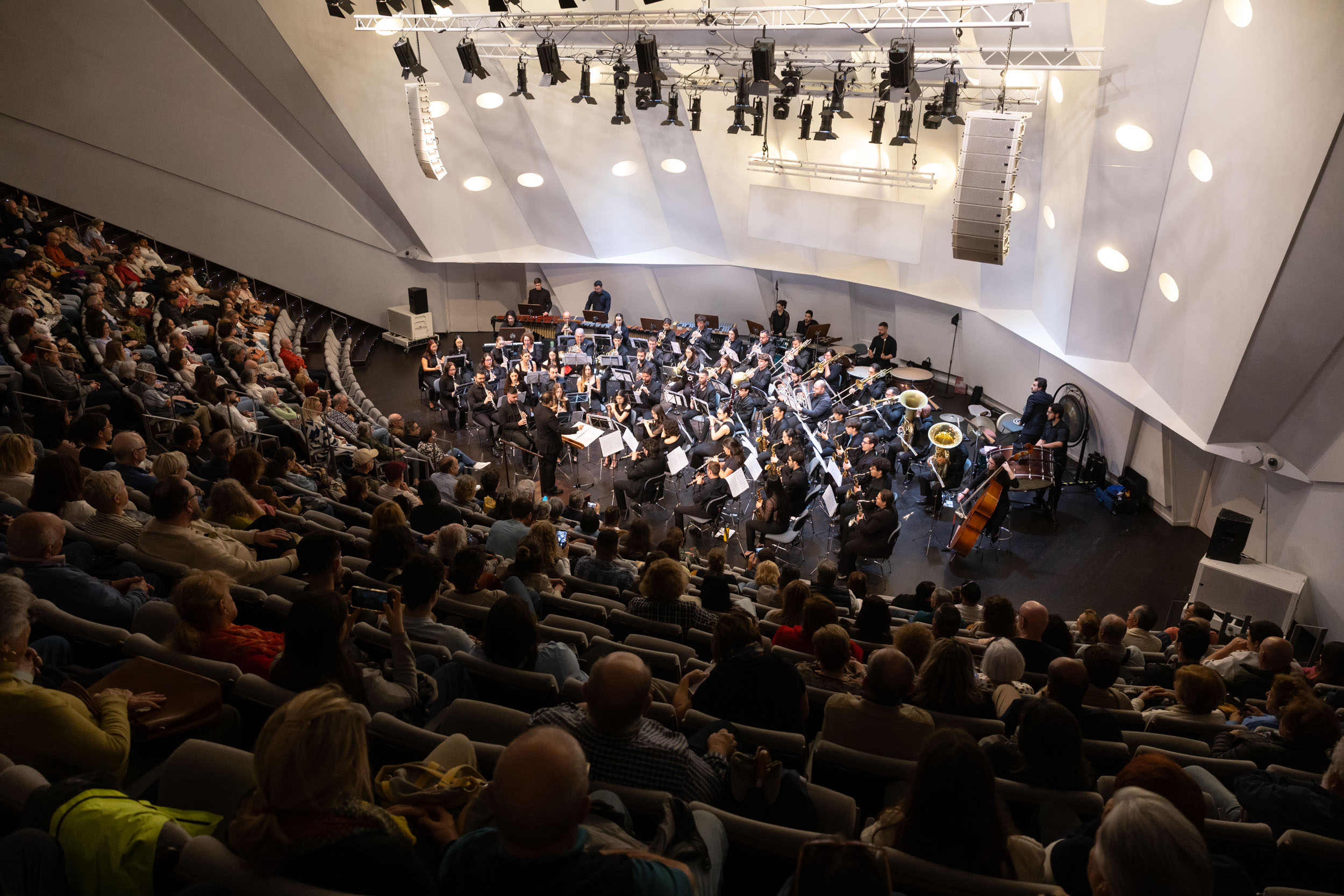 El Auditorio de Tenerife acoge este domingo un nuevo concierto de las bandas de música