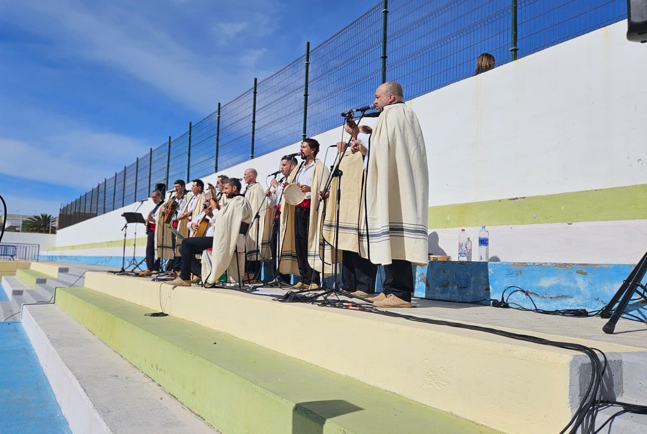 El Ayuntamiento de La Laguna acerca la historia y la música de Los Sabandeños al alumnado del municipio