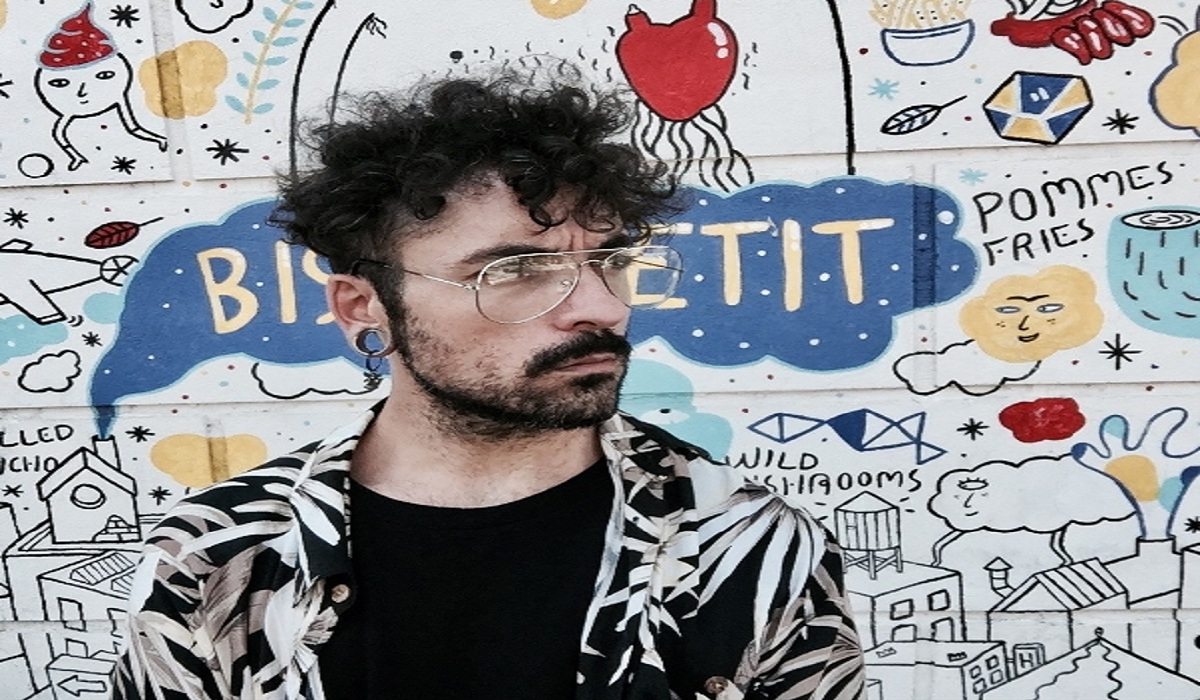 Carles Ponsí, historietista: “La mitad de mis lectores son del colectivo Lgtbi y a la otra mitad simplemente le gusta mi humor”