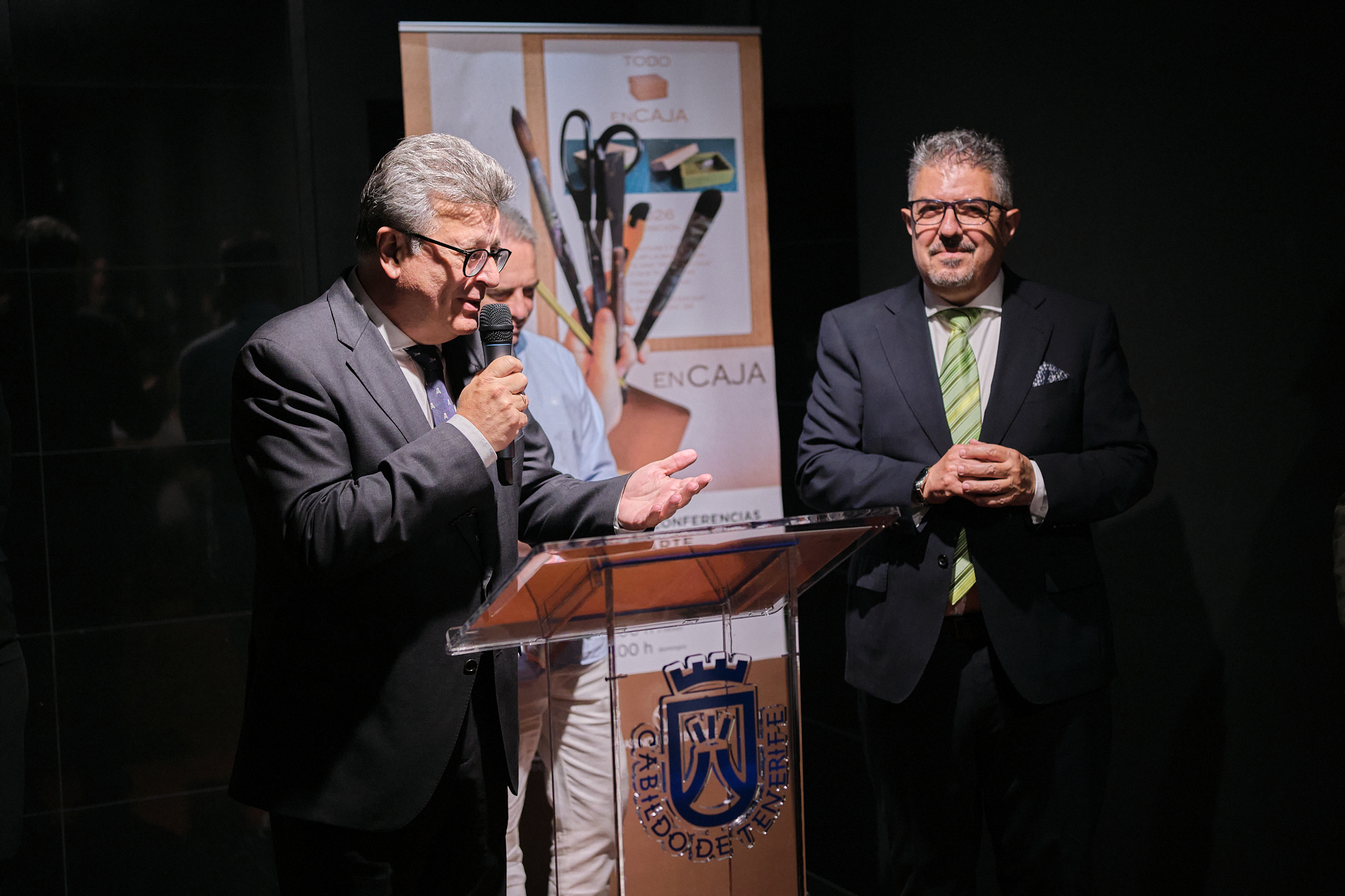 La Sala de Arte y Conferencias Túnel del Arte inaugura la muestra «TODO enCAJA»