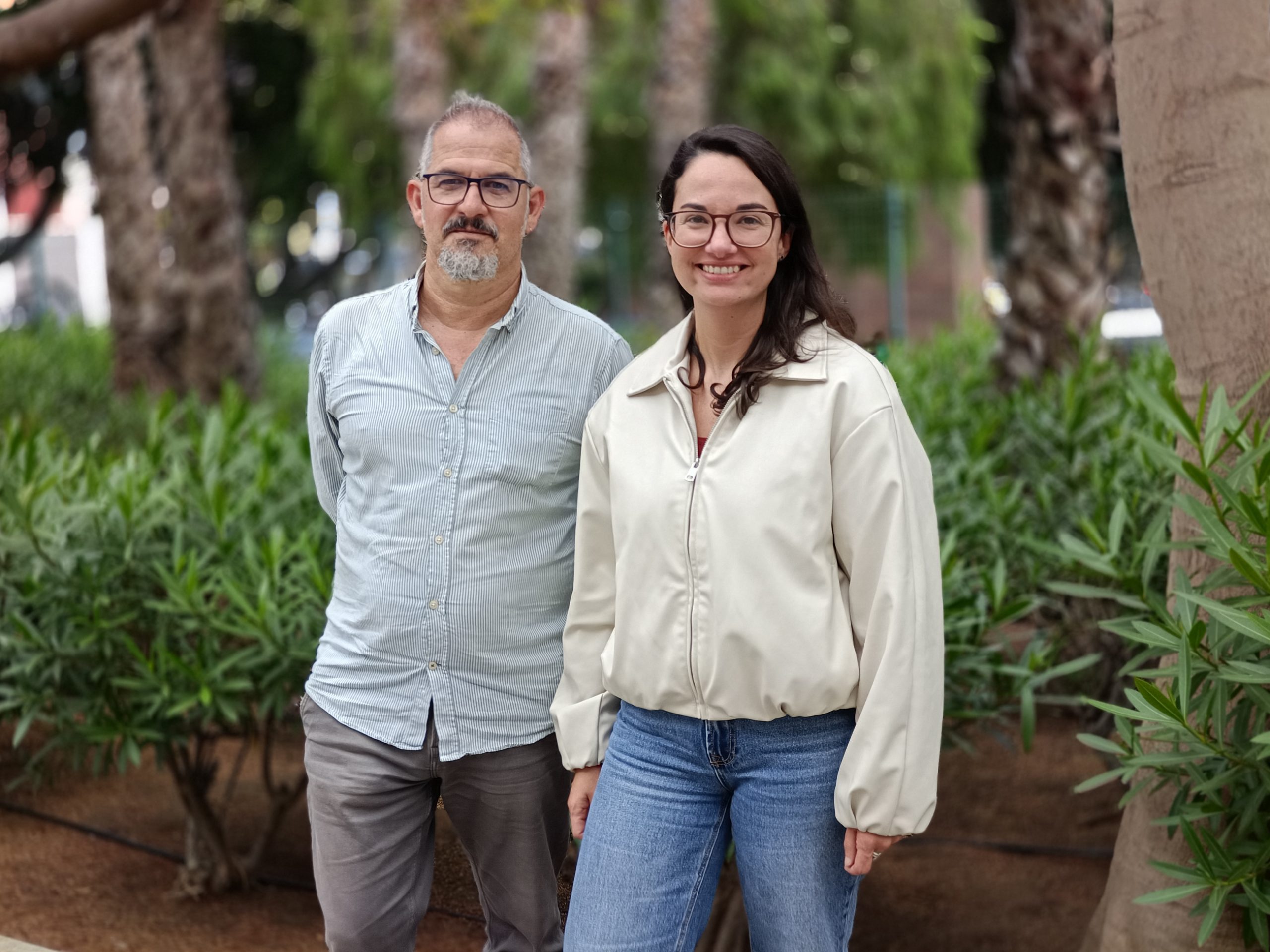 ‘Las islas negras’: el poderío narrativo de Alexis Ravelo se asoma a la Biblioteca Insular