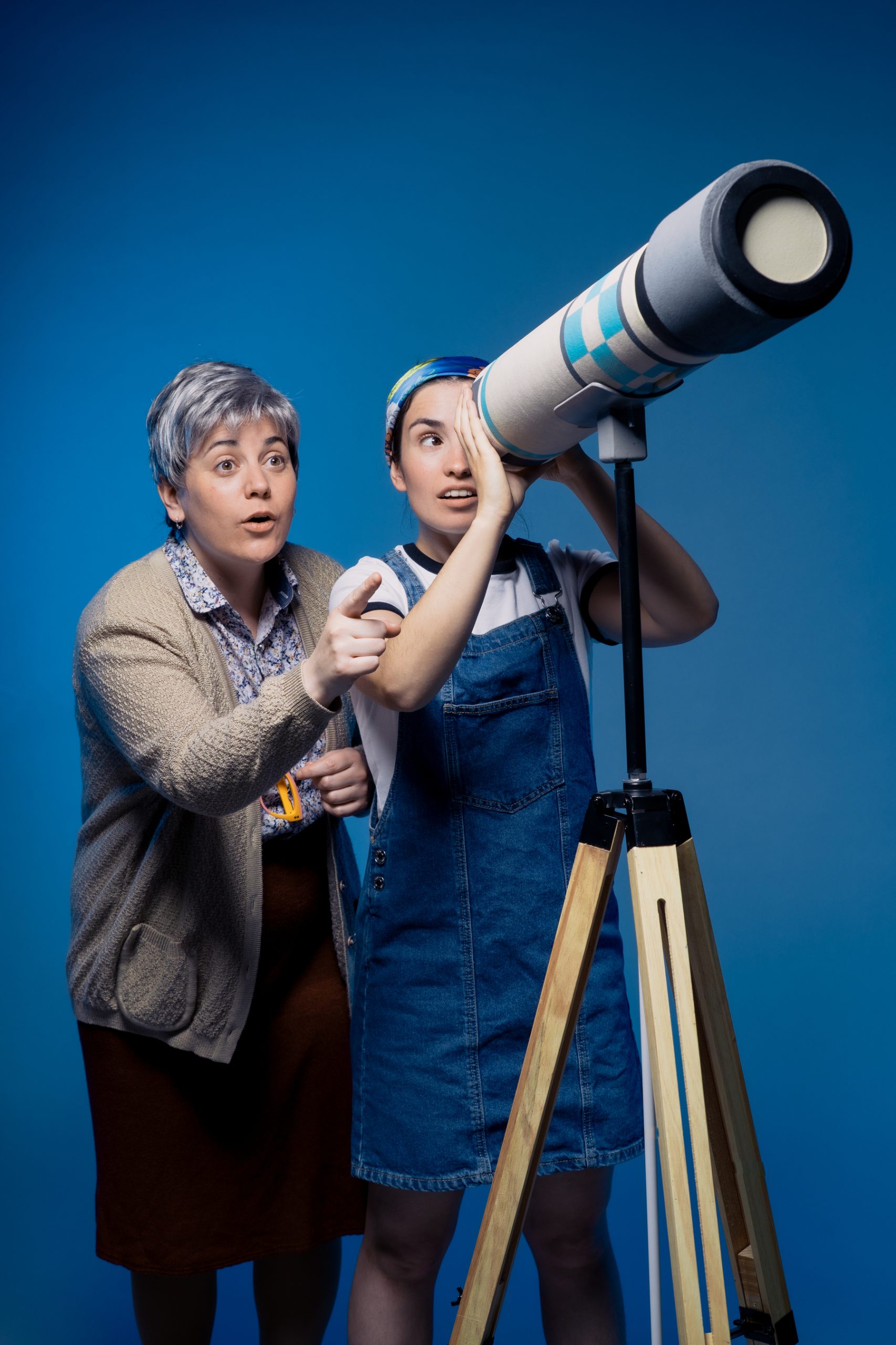 Teatro familiar para entender el duelo: ‘Elara, un viaje a las estrellas’ despega desde el Espacio La Granja