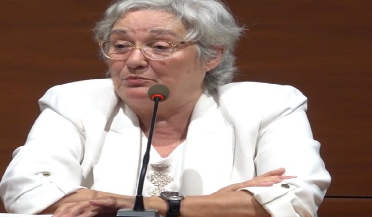 Mima Morales presenta la reedición de su libro ‘Retazos y curiosidades de la historia del sureste’ en la Fundación Nanino Díaz Cutillas