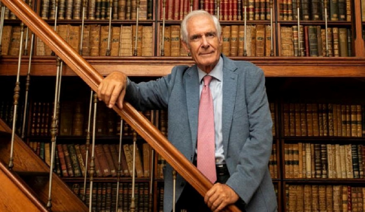 Maximiano Trapero avanza en la Casa de Colón sus memorias sobre una vida dedicada a la palabra y la tradición oral