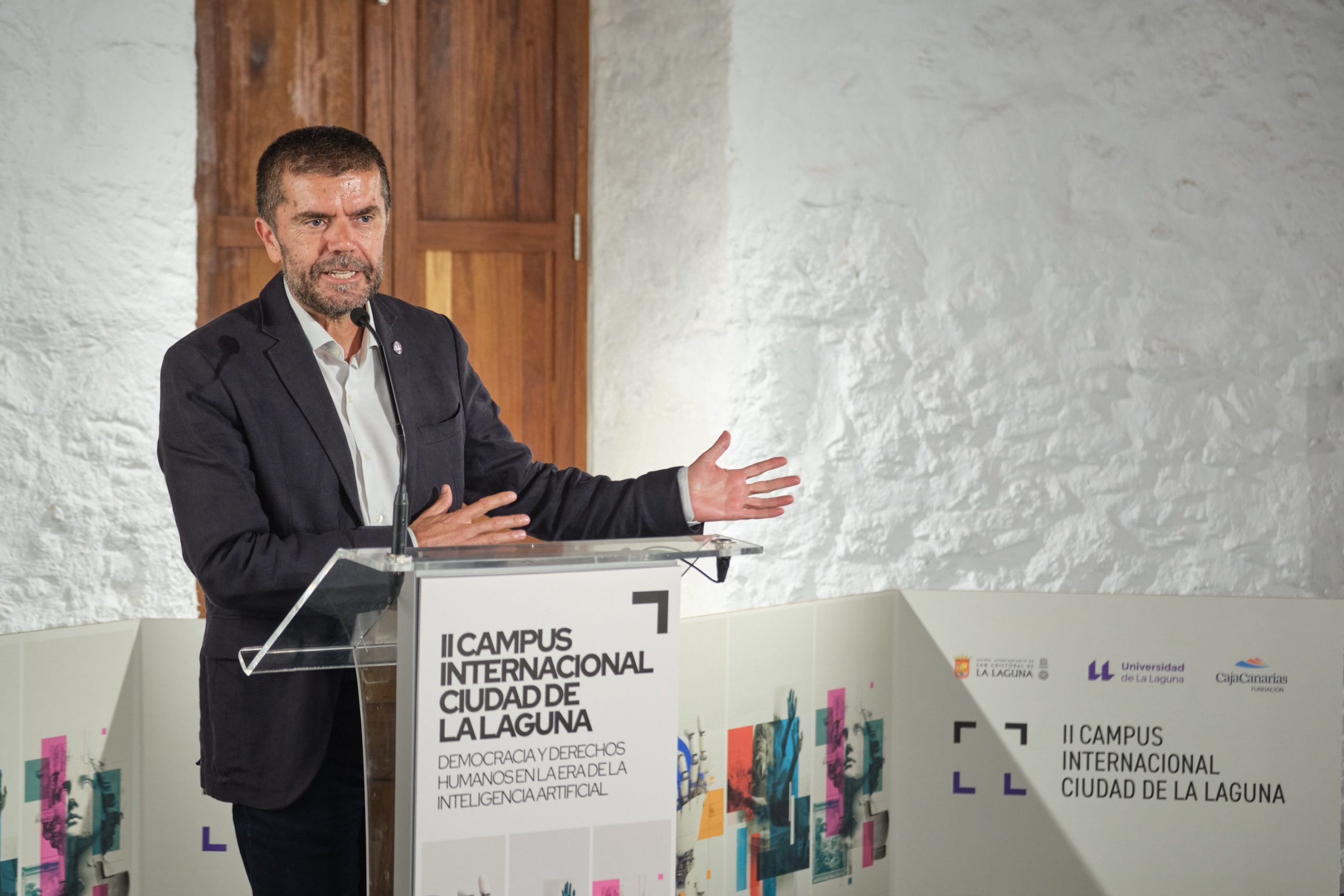 El Campus Internacional Ciudad de La Laguna inaugura una exposición sobre la Declaración Universal de los Derechos Humanos para las Generaciones Futuras de La Laguna de 1994