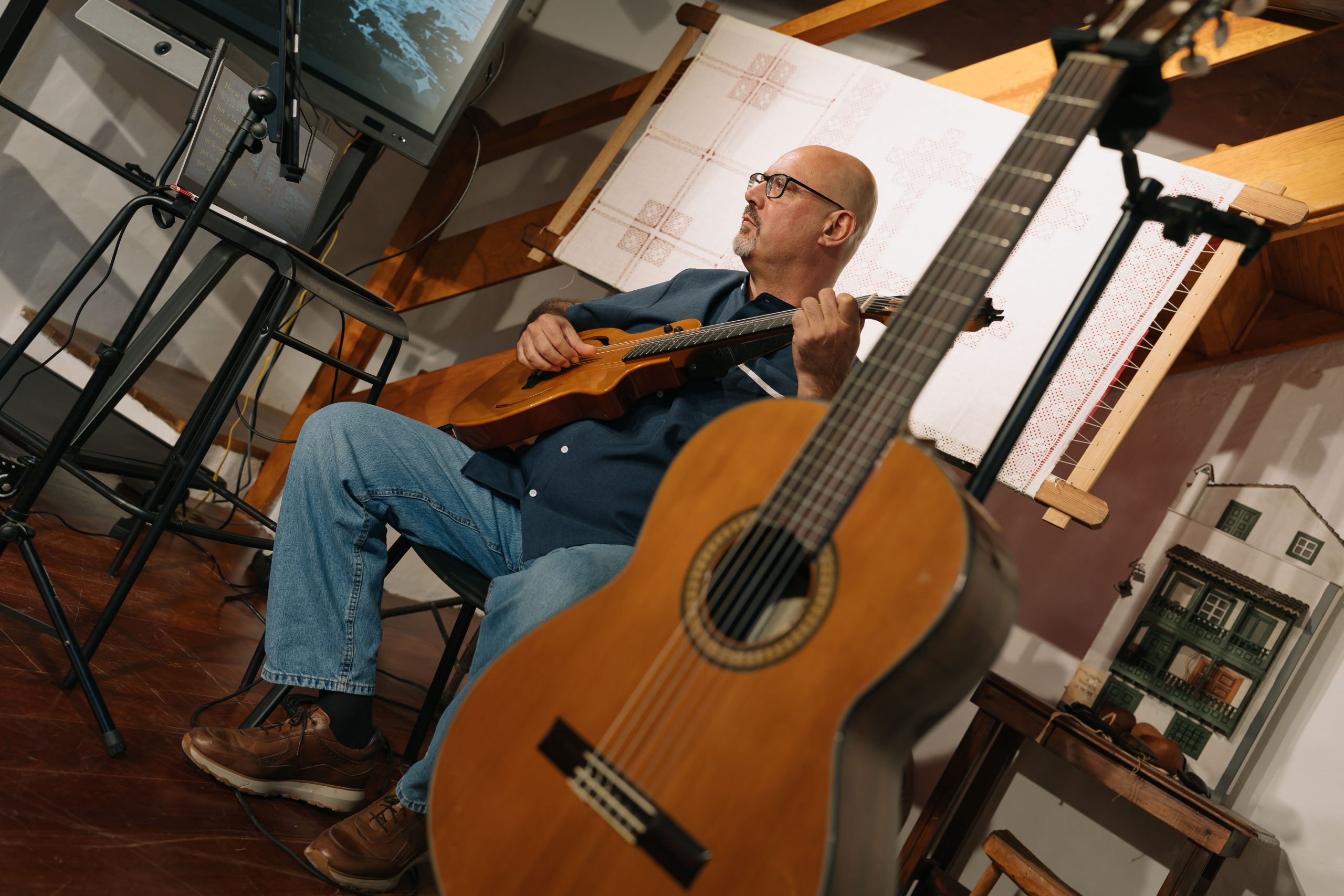 Carmelo Sánchez tiende un puente musical entre Canarias y América Latina en el Campus de Etnografía y Folclore de Ingenio