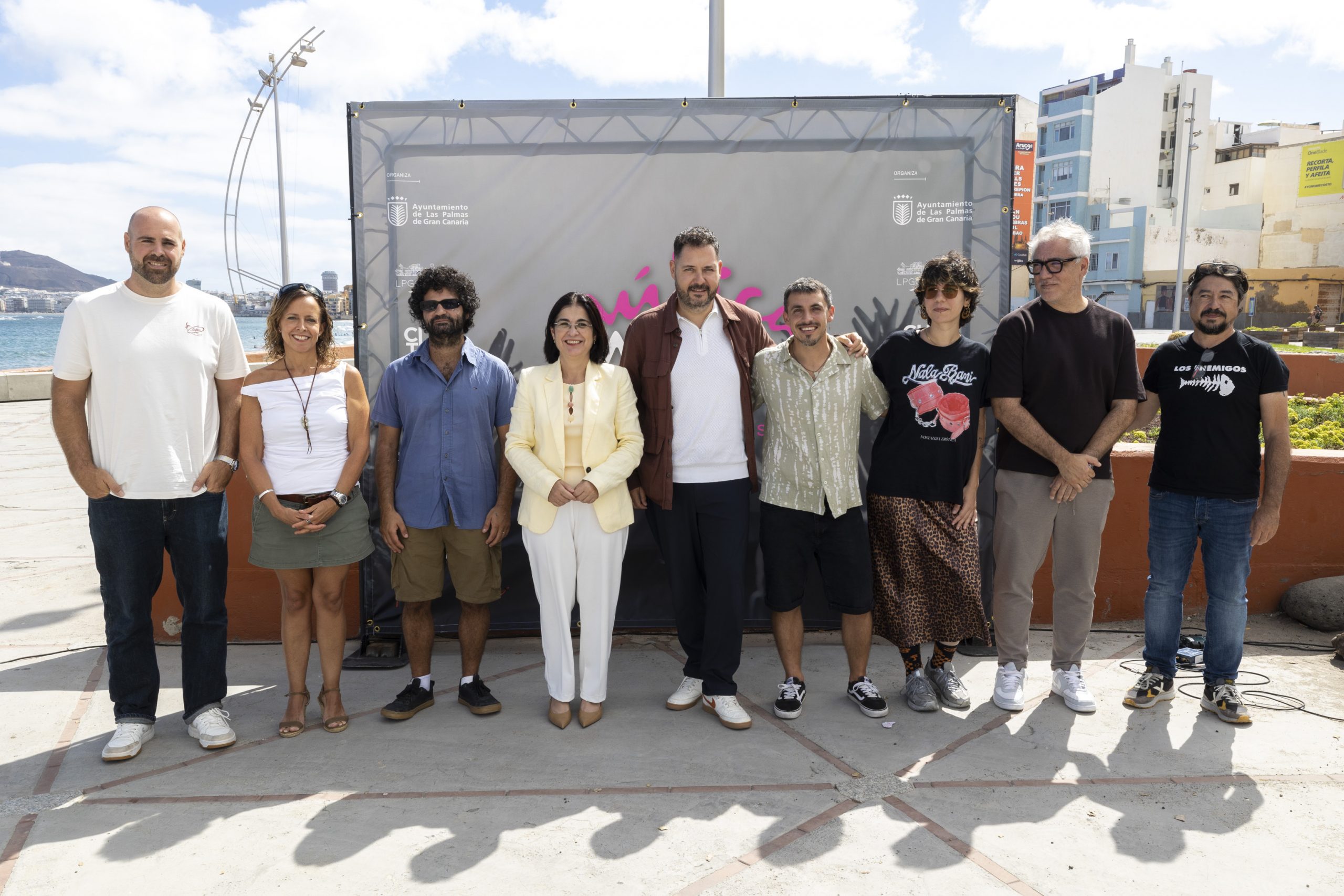 El Ayuntamiento devuelve la música en directo al entorno de Las Canteras con «Música viva»