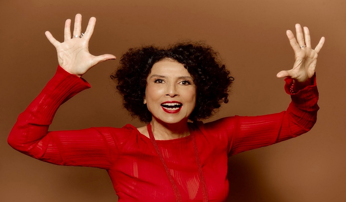 Paula Morelenbaum lleva a La Palma la elegancia de la música brasileña contemporánea
