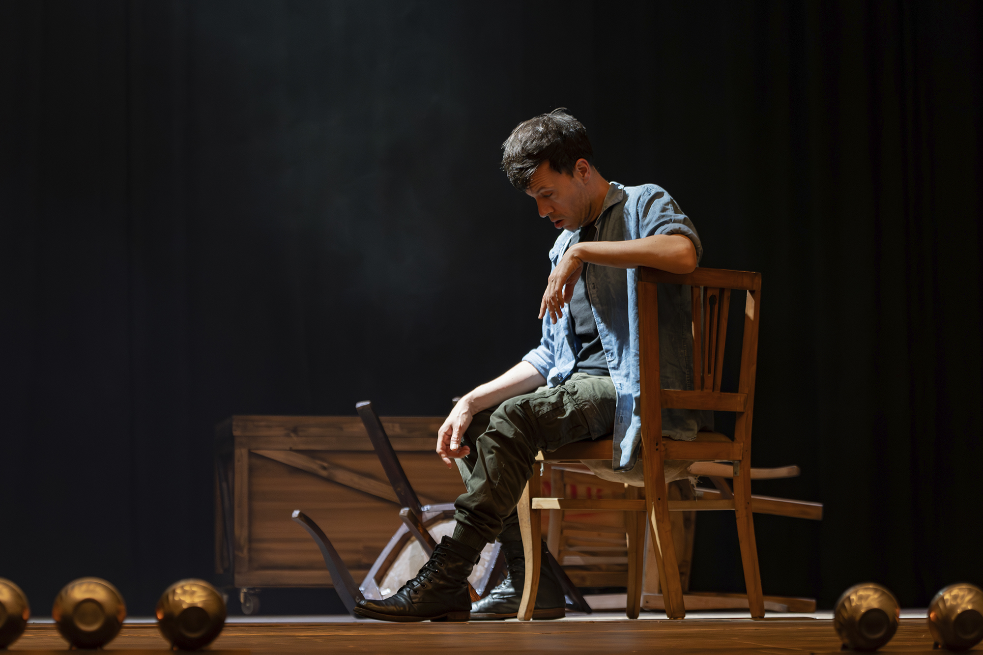 El montaje teatral argentino ‘El Brote’ y el canario ‘DES-estructurados’ inauguran la 39º edición del Festival del Sur